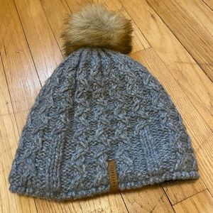 Turtle Fur fleece-lined beanie with faux fur Pom